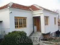 Renovated house 25km from Varna
