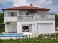 Furnished 3 bedroom house with pool