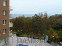 Sea view apartment 250 m from the beach