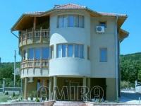 Sea view villa 5 km from Albena beach front 1