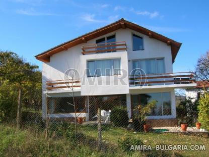 Furnished sea view villa 800 m from the beach front 4