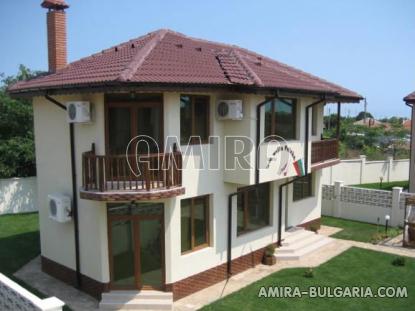 Furnished house 2 km from the beach 1