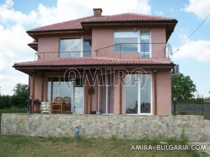 Furnished house next to Varna front 4