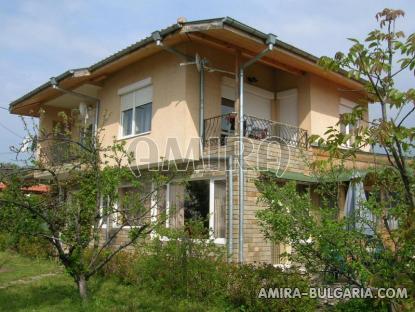 Furnished house in Varna Trakata