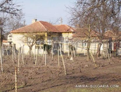 House in Bulgaria 10 km from the beach front 2