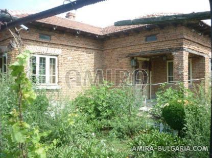 House in Bulgaria with huge plot side