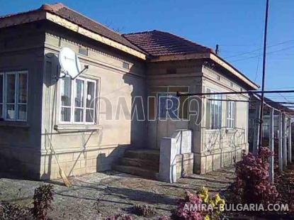 House in Bulgaria 4 km from the beach front