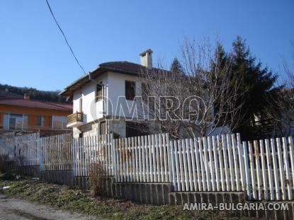 House in Balchik near the Botanic Garden fence