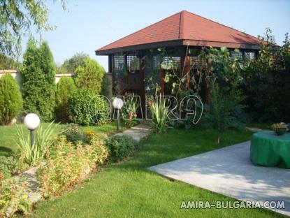 Furnished house 20km from Varna garden 3