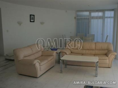 Furnished sea view villa 500m from the beach sitting area