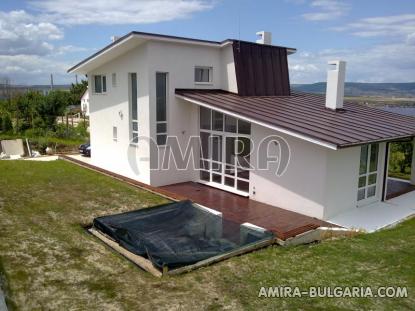 Villa with Varna lake view