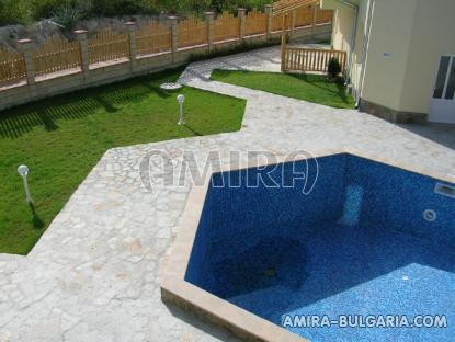 Furnished second line sea view villa in Bulgaria 300 m from the beach pool