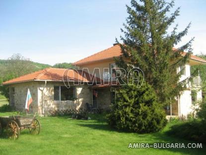 New furnished house in Bulgaria 15 km from Varna 