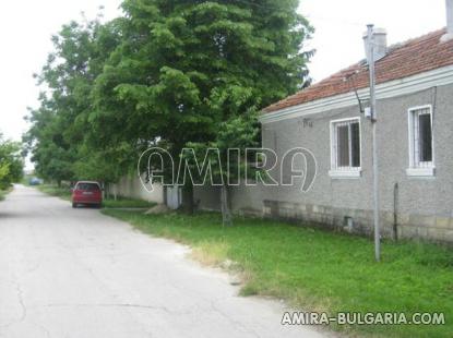 Bulgarian holiday home with big plot