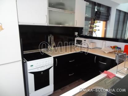 Furnished sea view villa in Balchik kitchen