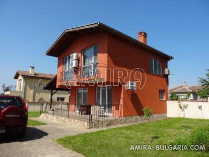 New house in Bulgaria 8 km from the beach 1