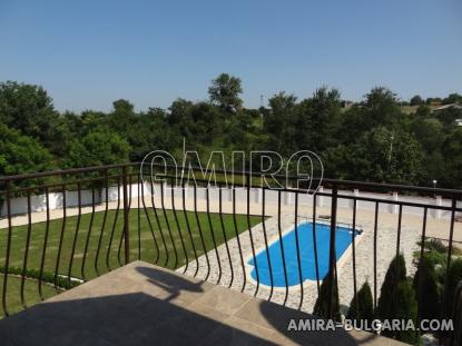 Huge furnished house with pool 28 km from Varna 4