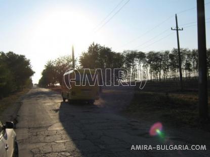 House in Bulgaria 26 km from the beach road access