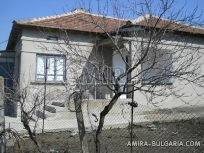 House in Bulgaria 25km from Balchik front 2