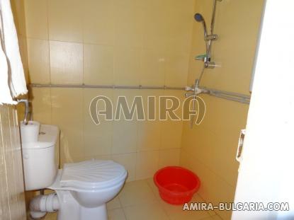 House in Bulgaria 34km from the beach bathroom