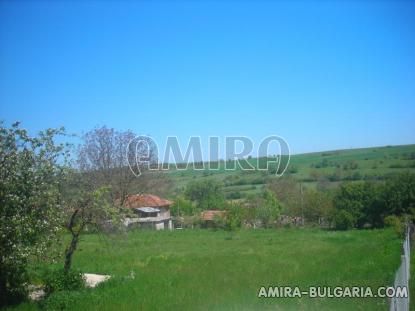 Bulgarian house near a lake and a river garden