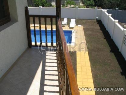 Furnished house 2 km from the beach terrace