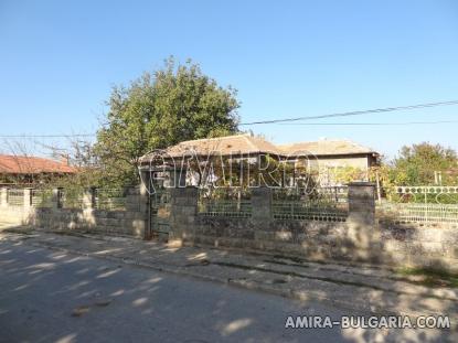 House with big plot 8km from the beach 6