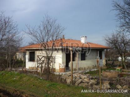 Bulgarian house near 2 lakes 4