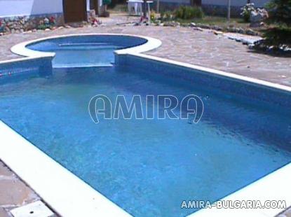 Furnished house with pool near Albena 4