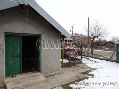 House in Bulgaria 40 km from the beach garden