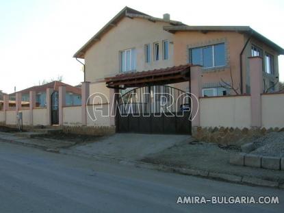 House with bar near the beach 3