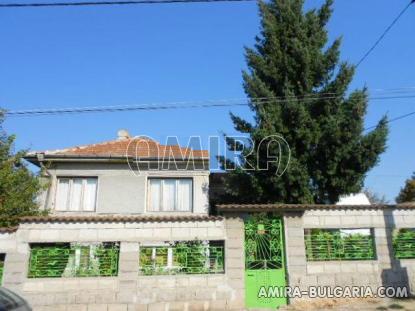 House in a well served village 2