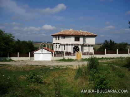 Huge house in Bulgaria near Varna 4
