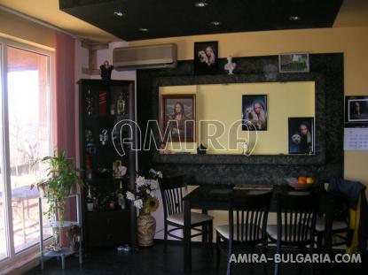 Furnished house next to Varna living room