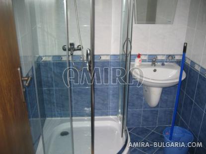 Furnished house 2 km from the beach bathroom