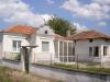 Renovated house 32 km from the beach front