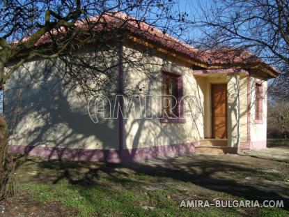 Renovated house 26 km from Balchik front