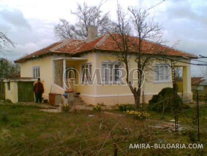 House in Bulgaria 12 km from the beach 1