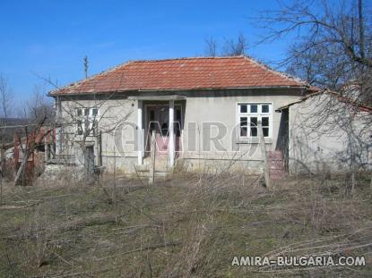 Stone house 21 km from Varna front