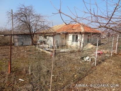 Old house in Bulgaria side 2