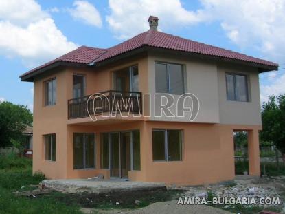 New house in Bulgaria 9 km from the beach front 3