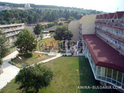 Apartments in Kranevo 300 m from the beach