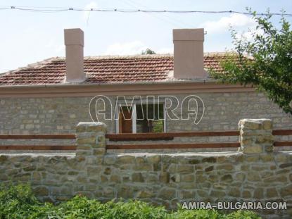 Renovated town house in Bulgaria fence 2