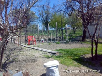 House in Byala near the beach garden