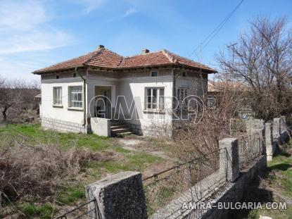 House in Bulgaria 40 km from the seaside 