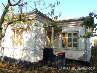 Furnished house 5 km from Dobrich