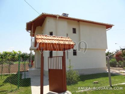 Bulgarian house near a lake 2