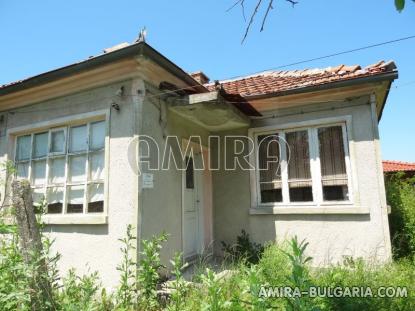 House in Bulgaria 28km from the beach front