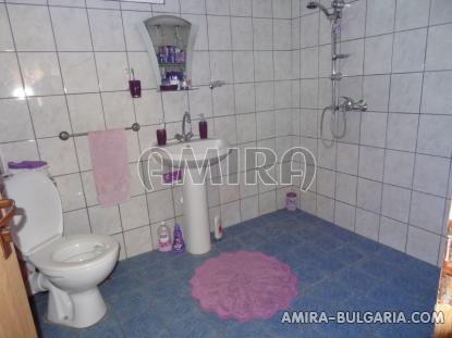 Furnished house next to Varna kitchen bathroom