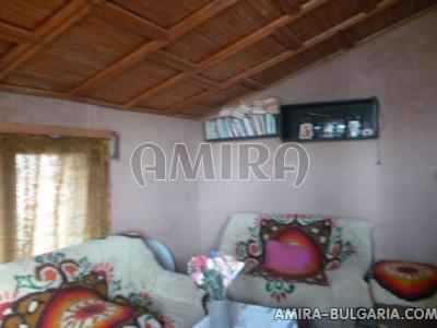 Furnished house next to Dobrich 18